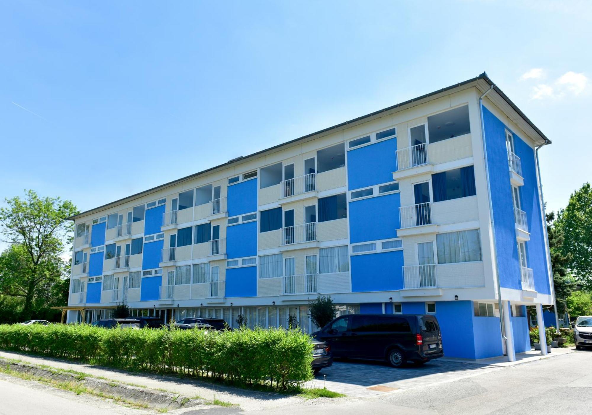 Zama Hotel Zamárdi Esterno foto